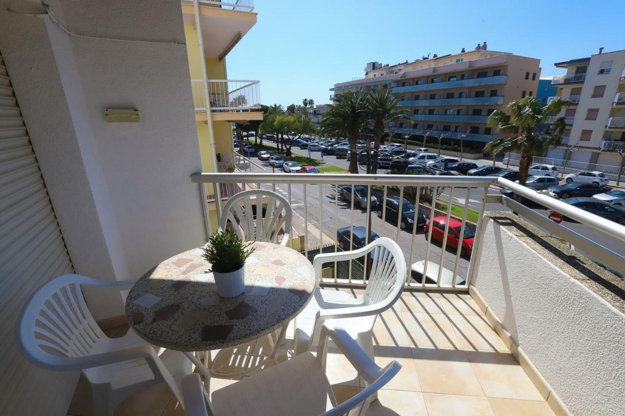 Costa Daurada Apartaments - Regueral カンブリルス エクステリア 写真