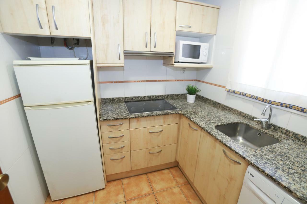 Costa Daurada Apartaments - Regueral カンブリルス エクステリア 写真