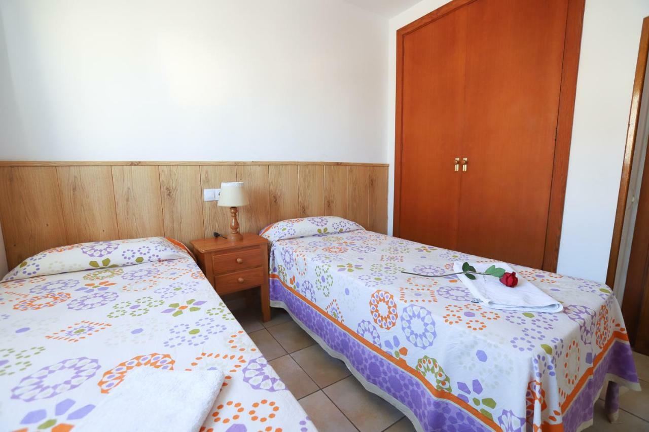 Costa Daurada Apartaments - Regueral カンブリルス エクステリア 写真