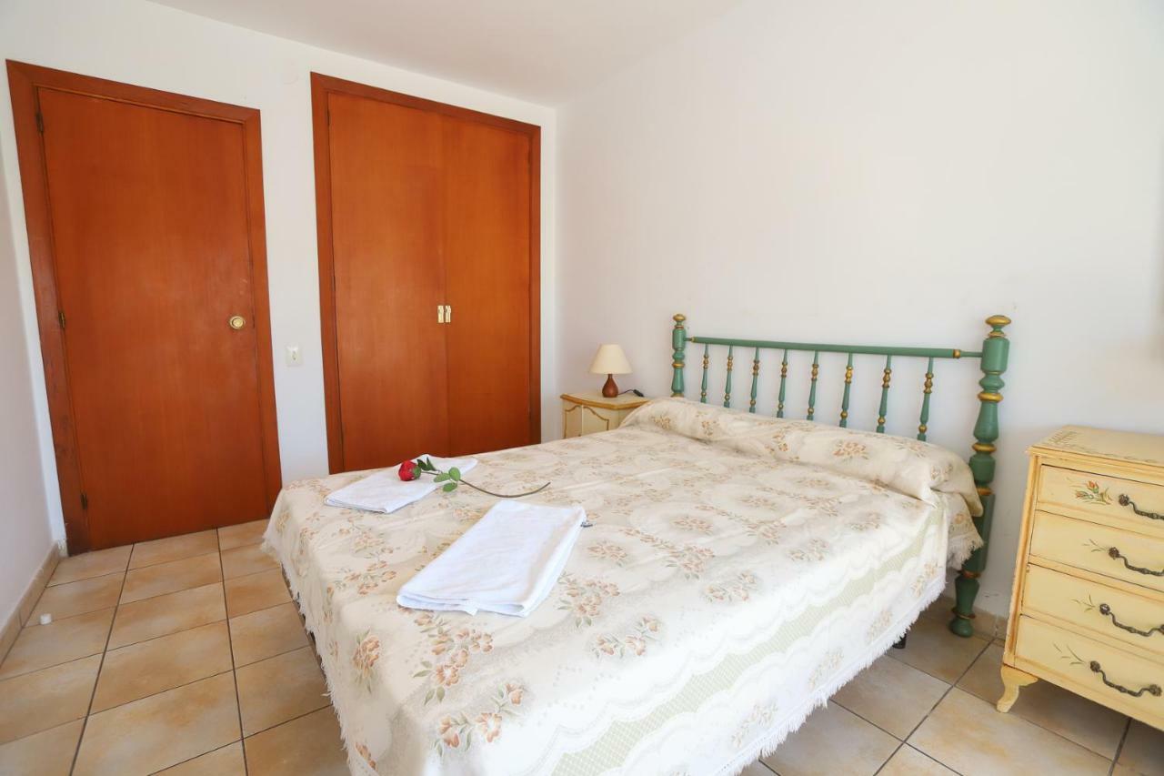Costa Daurada Apartaments - Regueral カンブリルス エクステリア 写真
