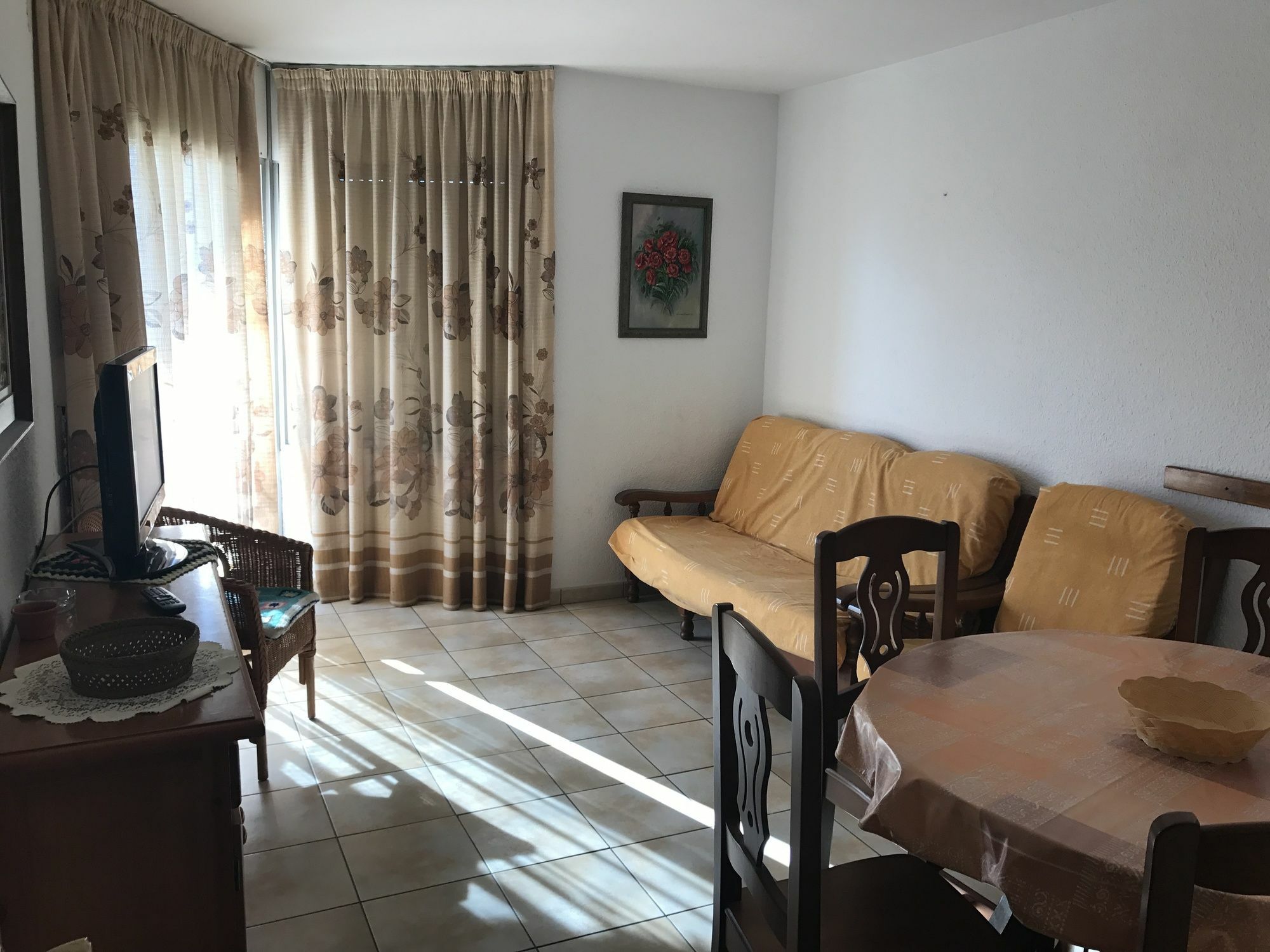 Costa Daurada Apartaments - Regueral カンブリルス エクステリア 写真