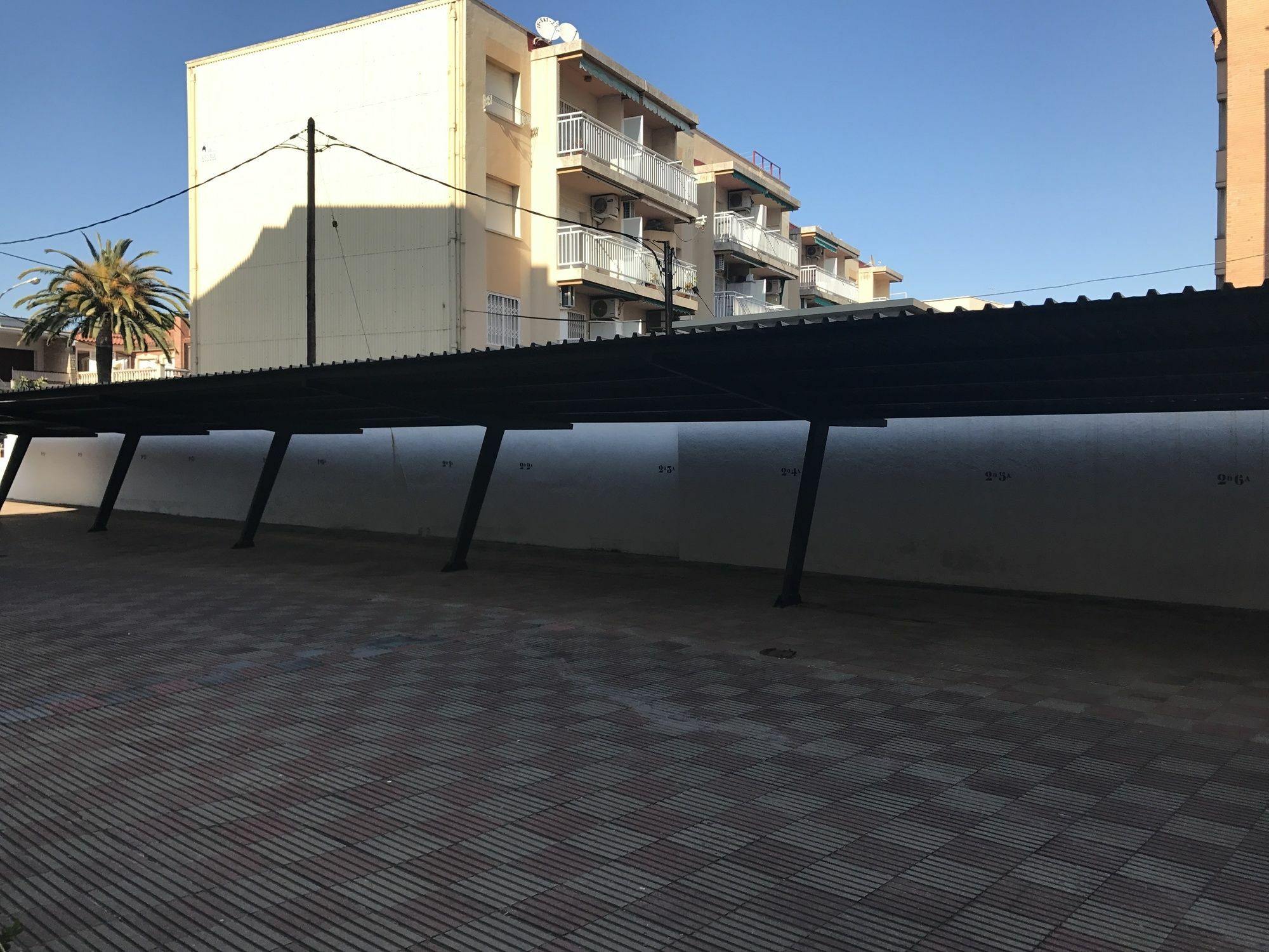 Costa Daurada Apartaments - Regueral カンブリルス エクステリア 写真
